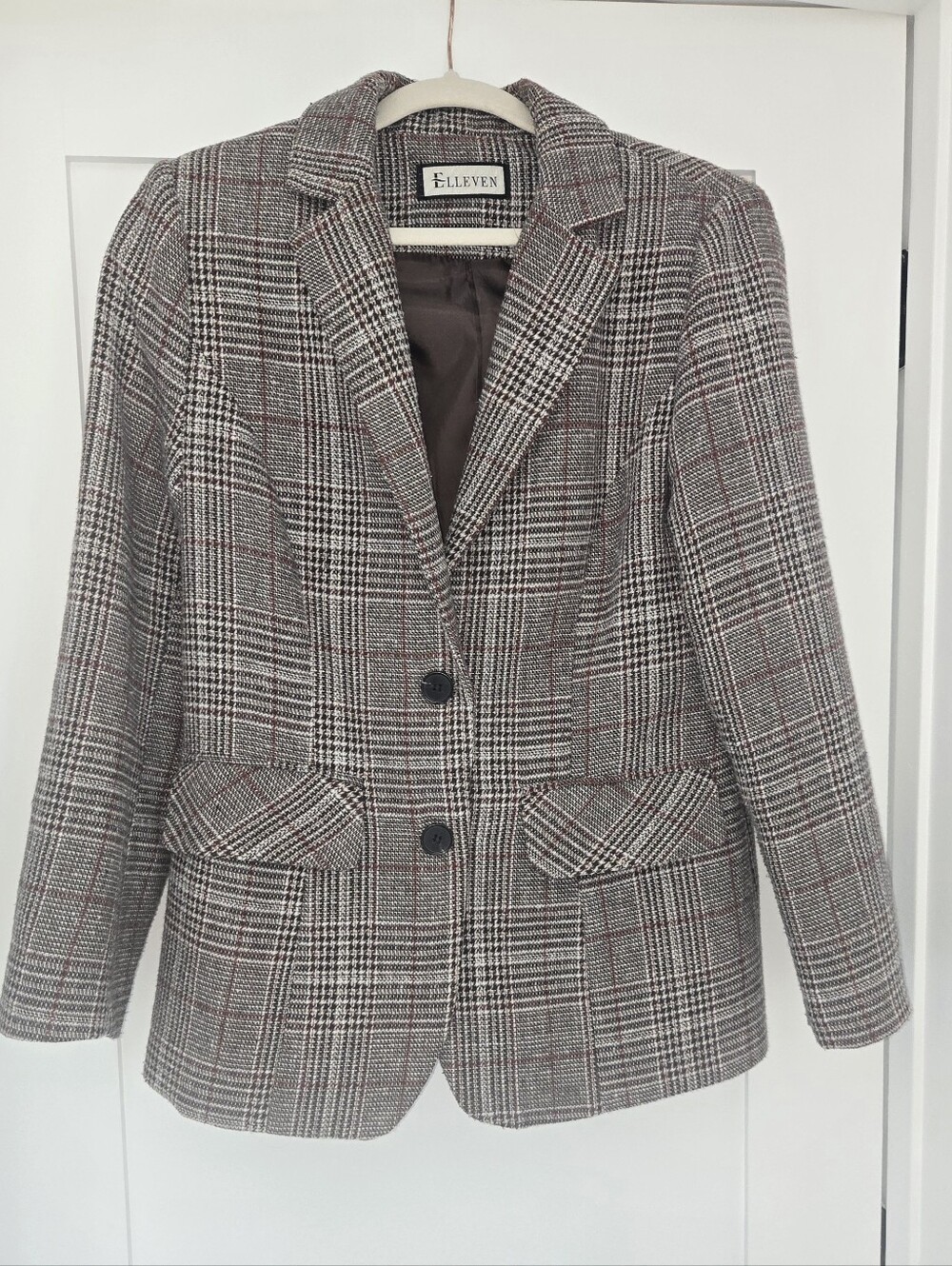 Women's Glen Plaid Blazer Jacket in Gray/Tan/Cream/Burgundy